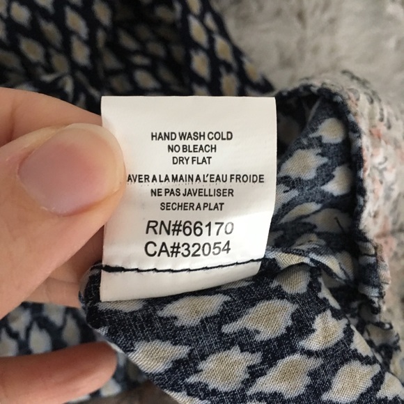 Vanessa Virginia Anthropologie Off Shoulder Top S - Picture 4 of 6